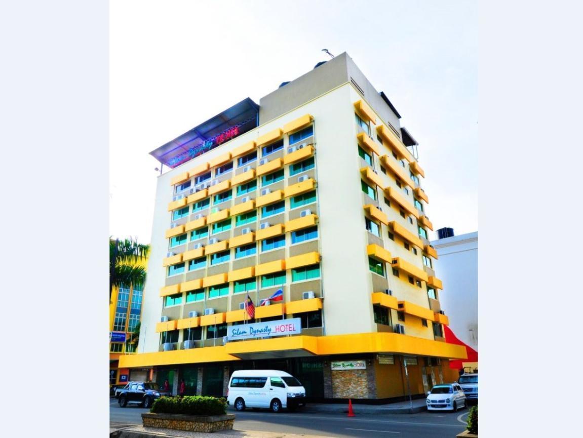 โรงแรมสิลามไดนาสตี้ ลาฮัดดาตู ภายนอก รูปภาพ